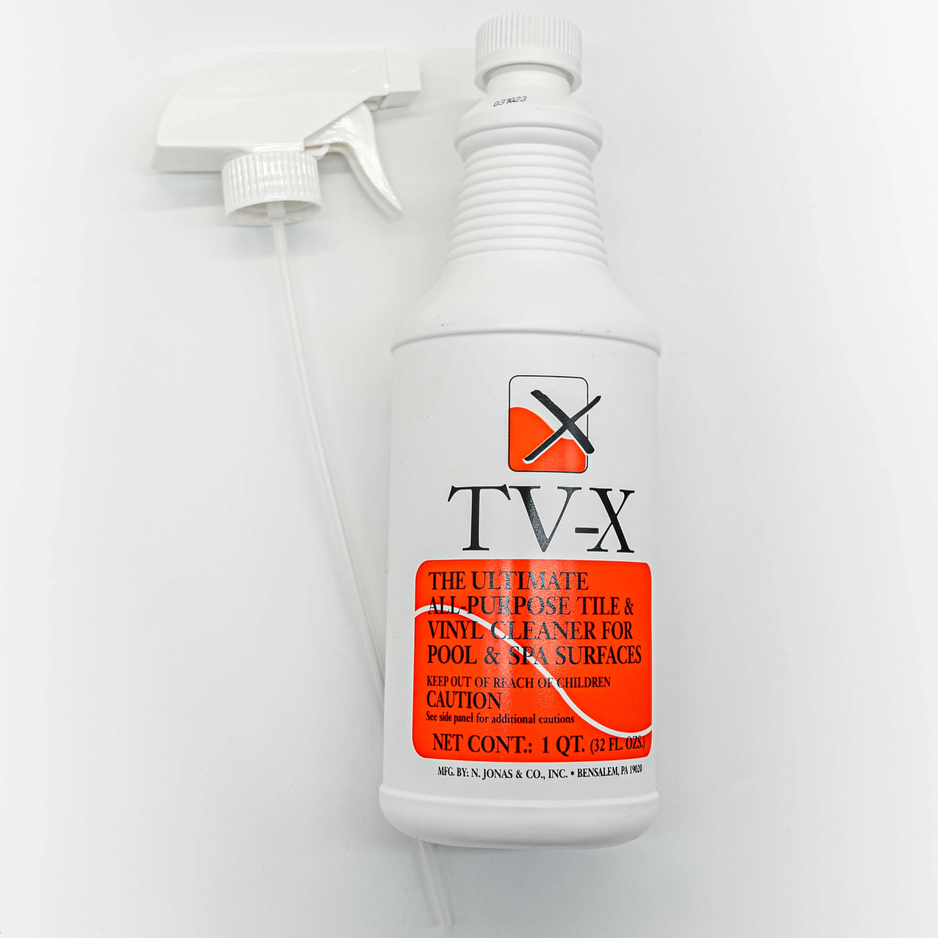 TV-X All Purpose Tile & Vinyl Cleaner for Pool & Spa Surfaces, 1 Quart - Image 2